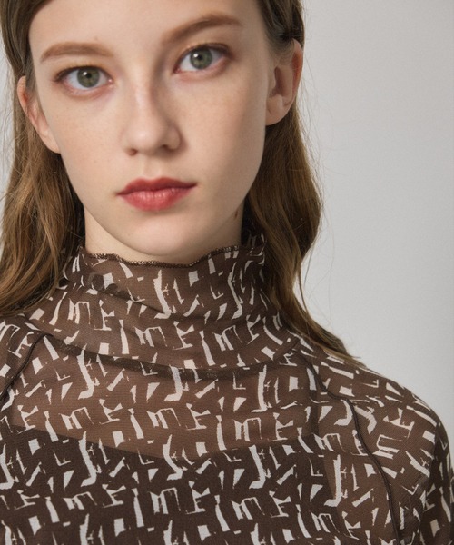 PUBLIC TOKYO（パブリックトウキョウ）の「ジオメプリントシアーカットソー/ウォッシャブル（Tシャツ/カットソー・レディース・ブラウン/ブラック・FREE）」の8枚目の写真