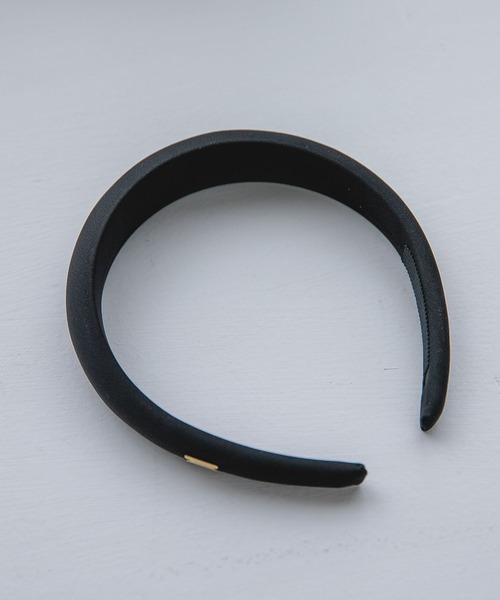 A part by（アパートバイ）の「【e/rm】サテンパフカチューシャ　157725（カチューシャ・レディース・ブラウン/ブラック・FREE）」の6枚目の写真