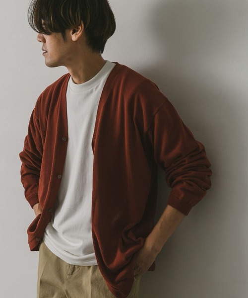 URBAN RESEARCH DOORS(アーバンリサーチドアーズ)の「強撚Vネックカーディガン(カーディガン/ボレロ・メンズ・ネイビー/グレー/ブラウン系その他/ブルー系その他・MEDIUM/LARGE)」の6枚目の写真