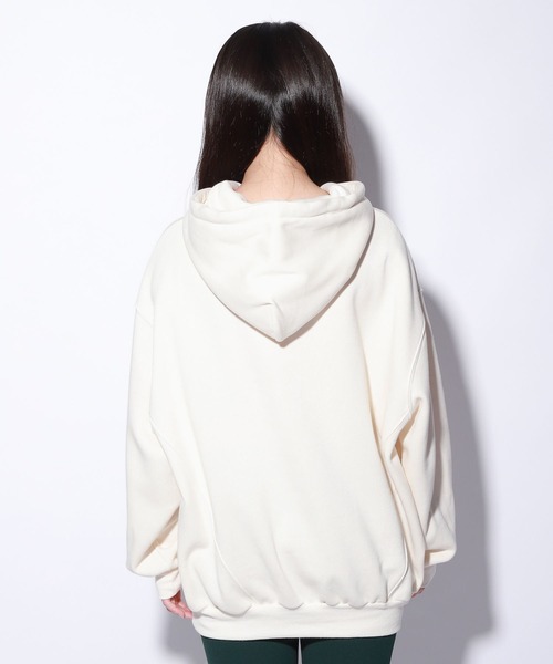 repipi armario(レピピ アルマリオ)の「【裏起毛】シシュウBIGパーカー(パーカー・キッズ・スミクロ/パープル/グリーン/アイボリー・SMALL/MEDIUM/LARGE)」の13枚目の写真