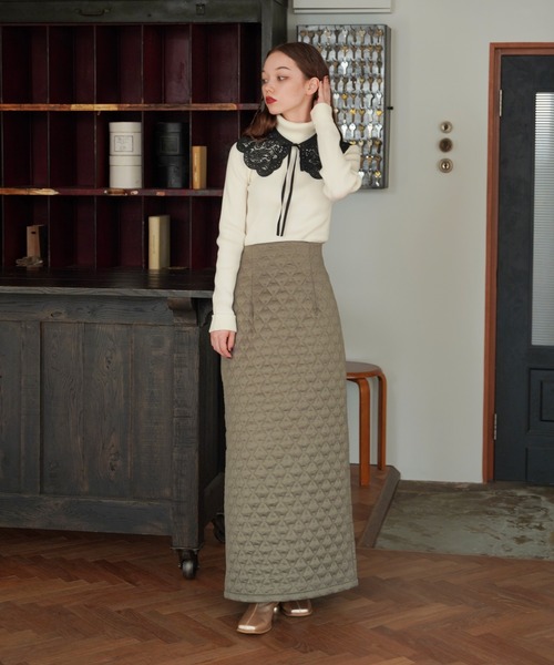 TINA:JOJUN(ティーナジョジュン)の「キルティング Hラインスカート TINA:JOJUN(スカート・レディース・ネイビー/カーキ・S/M)」の7枚目の写真