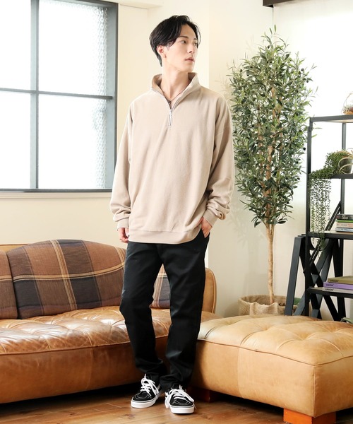 TopIsm(トップイズム)の「オーバーサイズ マイクロフリース ボア 無地ハーフジップスウェット(スウェット・メンズ・ブラック/ネイビー/グリーン/チャコールグレー/ホワイト/ベージュ・LL/L/M)」の13枚目の写真
