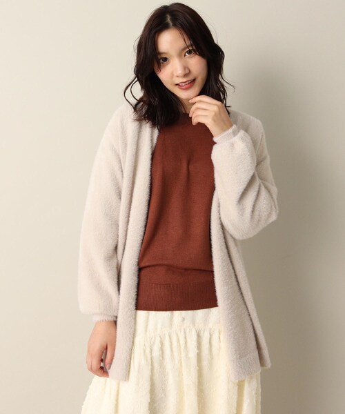 ITS'DEMO(イッツデモ)の「【着丈長め/腰回りカバー/柔らかタッチ】ラメフェザーヤーン着流しカーデ(カーディガン/ボレロ・レディース・ベージュ/サックスブルー/オフホワイト・00)」の12枚目の写真