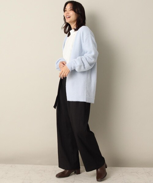 ITS'DEMO(イッツデモ)の「【着丈長め/腰回りカバー/柔らかタッチ】ラメフェザーヤーン着流しカーデ(カーディガン/ボレロ・レディース・ベージュ/サックスブルー/オフホワイト・00)」の21枚目の写真