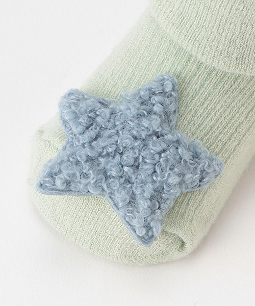 petit main（プティマイン）の「つま先星モチーフカップソックス（ベビーシューズ/ベビーソックス・キッズ・オフホワイト/チャコール/エメラルド・9-11cm/11-13cm）」の11枚目の写真