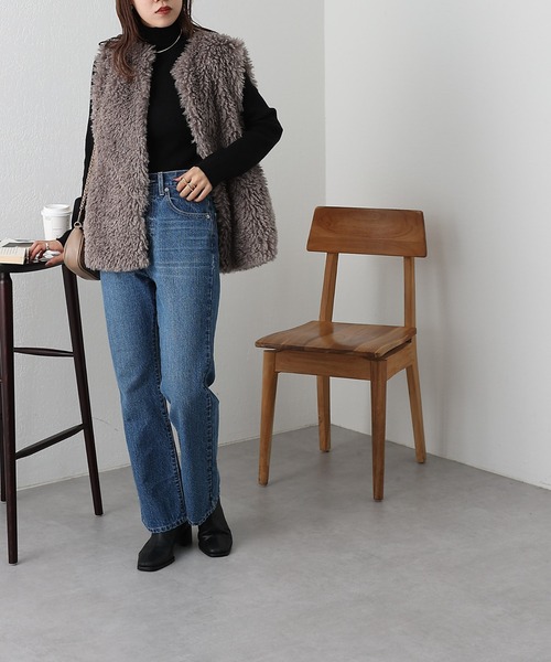 COLONY 2139（コロニートゥーワンスリーナイン）の「フレアデニムパンツ（デニムパンツ・レディース・ブラック/ブルー/ネイビー/サックスブルー/ダークブルー・SMALL/MEDIUM/LARGE）」の9枚目の写真