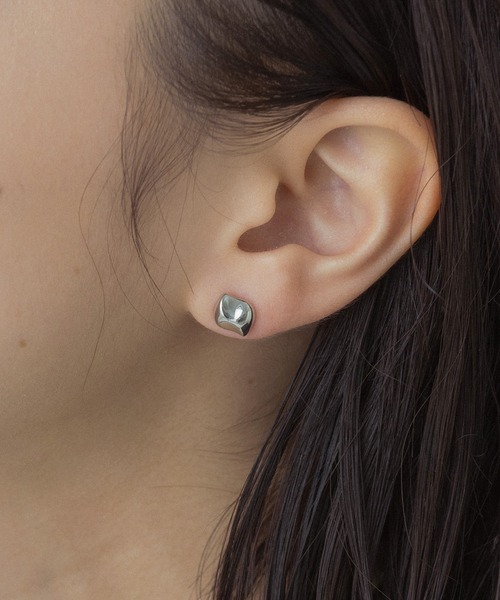 VATSURICA（バツリカ）の「〈VATSURICA〉silver925 / 金属アレルギー対応 / シンプルピアス（ピアス（両耳用）・レディース・シルバー/ゴールド・FREE）」の5枚目の写真