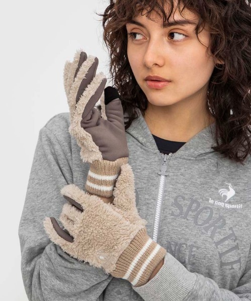 le coq sportif(ルコックスポルティフ)の「ルコック ボアグローブ スポーツウエア メンズ レディース ユニセックス 冬用 防寒 アクセサリー 小物 手袋 グローブ(手袋・メンズ・ベージュ/ブラック・L/M(M))」の5枚目の写真