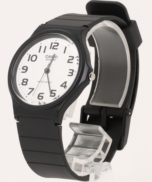 CASIO(カシオ)の「CASIO カシオ/ スタンダード アナログクォーツ ラウンドフェイス腕時計 日常生活防水 //// MQ-24(アナログ腕時計・メンズ・ブラック系その他2/ブラック×シルバー/ブラック系その他6/ブラック系その他5/ブラック×ブラック/ブラック/ブラック系その他3/ブラック×ゴールド/ブラック×ホワイト/ブラック系その他/ブラック系その他4・FREE)」の3枚目の写真