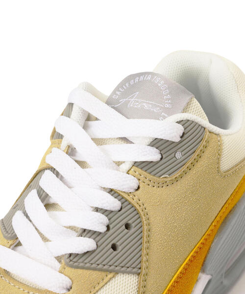 AVIREX(アヴィレックス)の「≪直営店限定≫MULTI COLOR SNEACKER/ マルチカラー スニーカー(スニーカー・レディース・ベージュ/ブラック・23.5/24.5)」の7枚目の写真