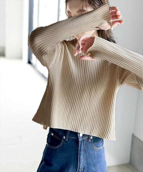 classicalelf（クラシカルエルフ）の「上級見えバックスリットニット（ニット/セーター・レディース・ブルー/ブラック/グレイッシュベージュ/アイボリー/グリーン・X-LARGE/LARGE/MEDIUM/SMALL）」の12枚目の写真