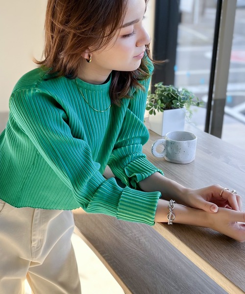 classicalelf（クラシカルエルフ）の「上級見えバックスリットニット（ニット/セーター・レディース・ブルー/ブラック/グレイッシュベージュ/アイボリー/グリーン・X-LARGE/LARGE/MEDIUM/SMALL）」の8枚目の写真