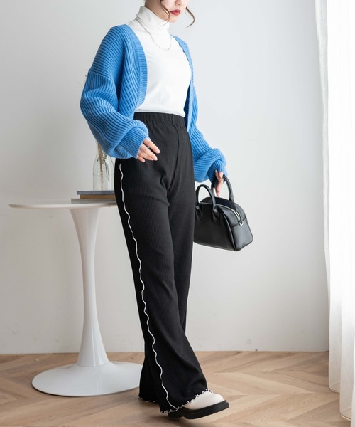 WEGO（ウィゴー）の「WEGO/メロウラインフレアパンツ（スラックス・レディース・ブラック/ブルー・FREE）」の8枚目の写真