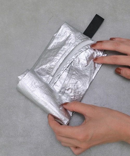 BIRTHDAY BAR（バースデイバー）の「メタリックトート Mサイズ（エコバッグ/サブバッグ・レディース・シルバー/ゴールド/ブルー/ブロンズ/ネイビー/グリーン/マルチ/ガンメタ/ホワイト/ダークブルー・フリー/0）」の16枚目の写真