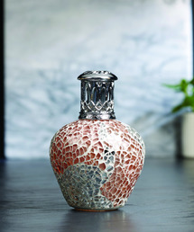 Ashleigh&Burwood（アシュレイアンドバーウッド）の「〈Ashleigh&Burwood/アシュレイ＆バーウッド〉フレグランスランプ Sサイズ（SiNCERE限定メッセージカード付き）（ルームフレグランス/お香）」