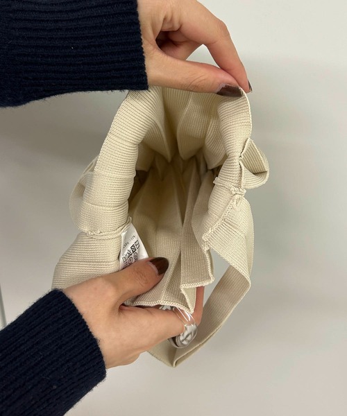 CAPRICIEUX LE'MAGE（カプリシューレマージュ）の「プリーツニットバッグ（ハンドバッグ・レディース・ブラック/オレンジ/ホワイト系その他/グリーン・FREE）」の18枚目の写真