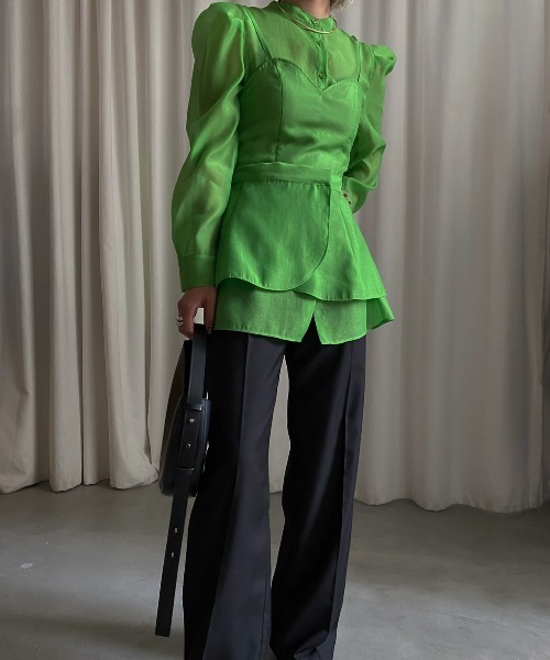 Ameri（アメリ）の「BUSTIER LAYERED SHEER SHIRT（シャツ/ブラウス・レディース・グリーン/アイボリー/ブラック・SMALL/MEDIUM）」の9枚目の写真
