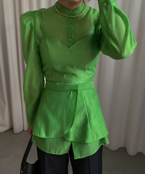 Ameri（アメリ）の「BUSTIER LAYERED SHEER SHIRT（シャツ/ブラウス・レディース・グリーン/アイボリー/ブラック・SMALL/MEDIUM）」の20枚目の写真