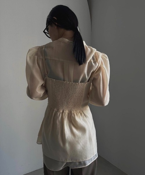 Ameri（アメリ）の「BUSTIER LAYERED SHEER SHIRT（シャツ/ブラウス・レディース・グリーン/アイボリー/ブラック・SMALL/MEDIUM）」の12枚目の写真