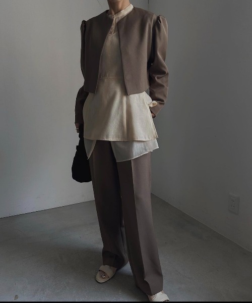 Ameri（アメリ）の「BUSTIER LAYERED SHEER SHIRT（シャツ/ブラウス・レディース・グリーン/アイボリー/ブラック・SMALL/MEDIUM）」の15枚目の写真