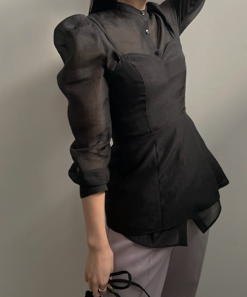 Ameri（アメリ）の「BUSTIER LAYERED SHEER SHIRT（シャツ/ブラウス・レディース・グリーン/アイボリー/ブラック・SMALL/MEDIUM）」の5枚目の写真