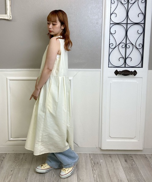 EPICKS（エピックス）の「前ボタンVネックノースリーブワンピース