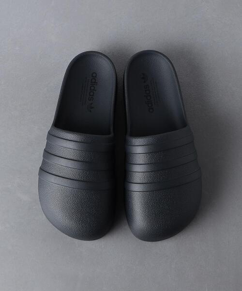 adidas(アディダス)の「【国内EXCLUSIVE】<adidas>adiFOM adilette/サンダル(サンダル・メンズ・ブラック・26.5cm/25.5cm/28.5cm/30.5cm/24.5cm/27.5cm/29.5cm)」の2枚目の写真
