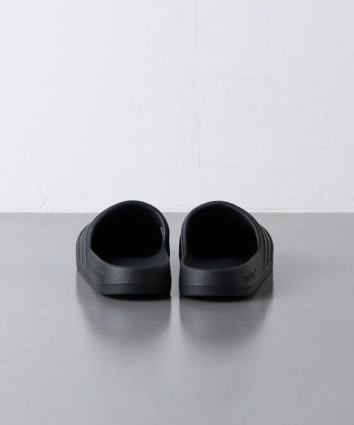adidas(アディダス)の「【国内EXCLUSIVE】<adidas>adiFOM adilette/サンダル(サンダル・メンズ・ブラック・26.5cm/25.5cm/28.5cm/30.5cm/24.5cm/27.5cm/29.5cm)」の4枚目の写真