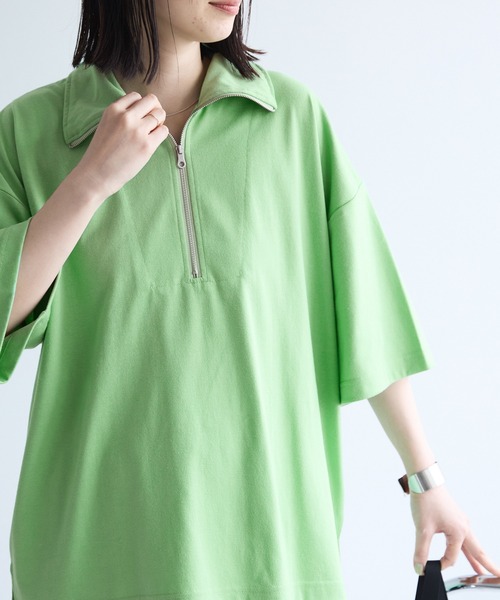Chaco closet(チャコ クローゼット)の「オーバーサイズサイドスリットハーフジップTシャツ(Tシャツ/カットソー・レディース・グリーン/ピンク/オレンジ/オートミール/ブラック/オフホワイト・FREE)」の14枚目の写真