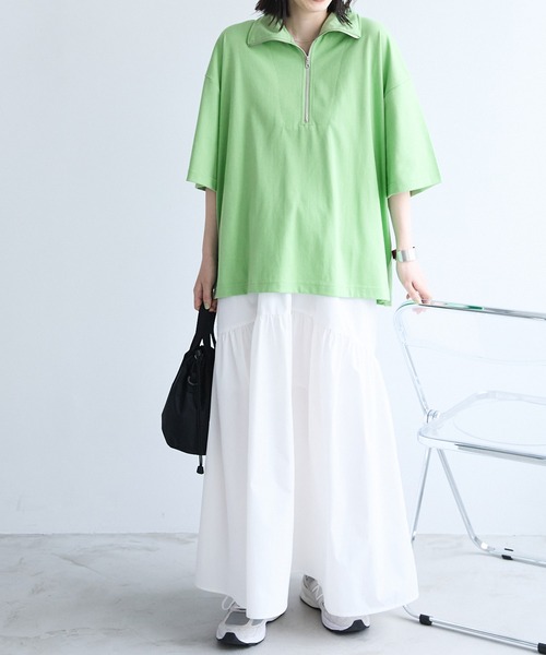 Chaco closet(チャコ クローゼット)の「オーバーサイズサイドスリットハーフジップTシャツ(Tシャツ/カットソー・レディース・グリーン/ピンク/オレンジ/オートミール/ブラック/オフホワイト・FREE)」の15枚目の写真