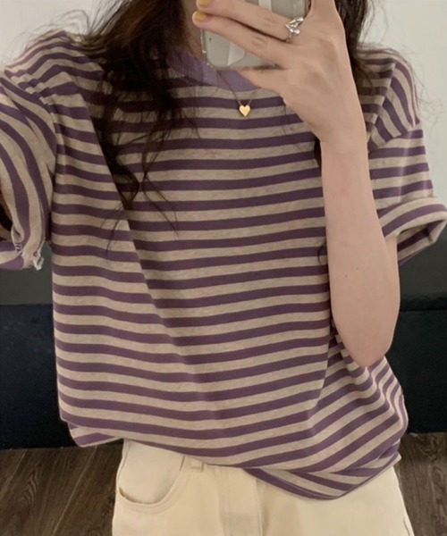 Chaco closet(チャコ クローゼット)の「くすみカラーベーシックボーダーTシャツ(Tシャツ/カットソー・レディース・グリーン/レッド/ブラック/パープル・FREE)」の11枚目の写真