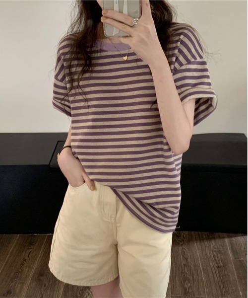 Chaco closet(チャコ クローゼット)の「くすみカラーベーシックボーダーTシャツ(Tシャツ/カットソー・レディース・グリーン/レッド/ブラック/パープル・FREE)」の9枚目の写真