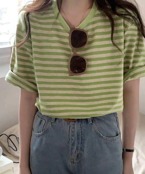 Chaco closet(チャコ クローゼット)の「くすみカラーベーシックボーダーTシャツ(Tシャツ/カットソー・レディース・グリーン/レッド/ブラック/パープル・FREE)」の6枚目の写真