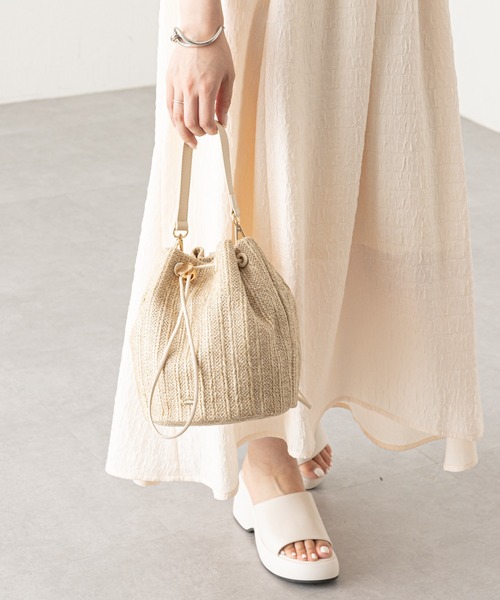 Chico（チコ）の「ペーパーナップサック（バックパック/リュック・レディース・ベージュ/ベージュ系その他/アイボリー・FREE）」の17枚目の写真