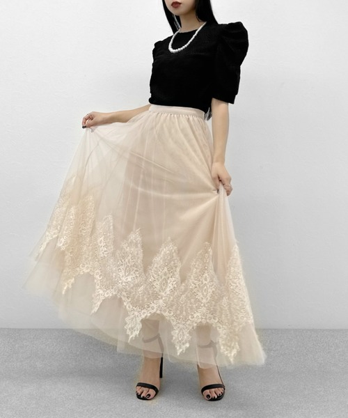 LVEU.（ラブユ.）の「【ZOZOTOWN限定】Leaf lace puff sleeve tops  / パールネックレス付きリーフ柄レースパフスリーブトップス（Tシャツ/カットソー・レディース・ブラック/ホワイト・FREE）」の13枚目の写真