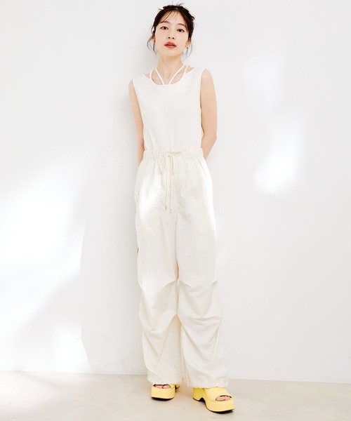 VIS（ビス）の「裾ドロストミリタリーカーゴパンツ（カーゴパンツ・レディース・ピンク/キナリ/ブラック・M/S）」の7枚目の写真