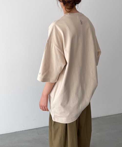 CANAL JEAN(キャナルジーン)の「1975 TOKYO SOL Y OLAS半袖Tシャツ(Tシャツ/カットソー・レディース・サンドベージュ/ホワイト/ブラック・LARGE/X-LARGE)」の10枚目の写真