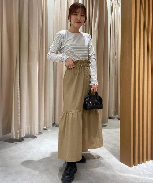 FREE'S MART（フリーズマート）の「◆ウエストドロストティアードスカート（スカート・レディース・ホワイト/ベージュ/ブラック・MEDIUM/SMALL）」の15枚目の写真