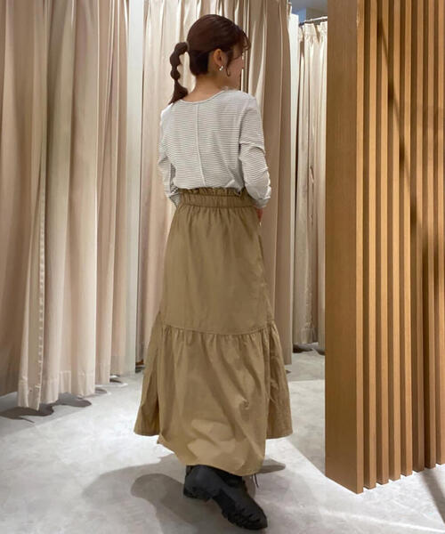 FREE'S MART（フリーズマート）の「◆ウエストドロストティアードスカート（スカート・レディース・ホワイト/ベージュ/ブラック・MEDIUM/SMALL）」の16枚目の写真