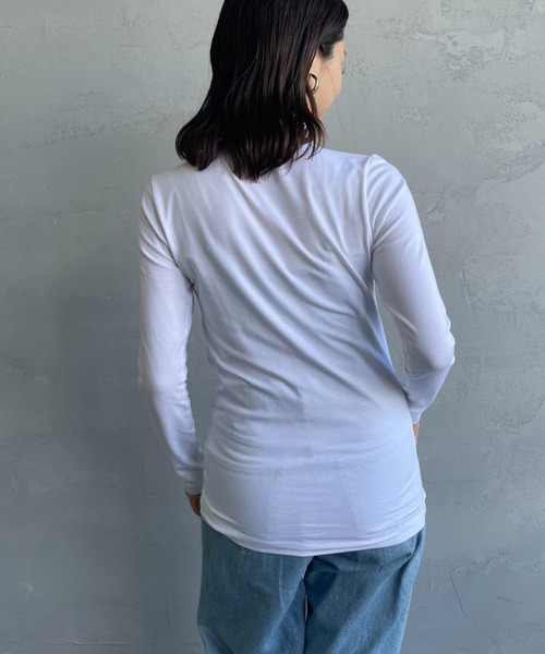 HANES（ヘインズ）の「[HANES/ヘインズ] UNDIES PLUS+ ソフトフィットタートルネックTシャツ（Tシャツ/カットソー・レディース・ブラック/ホワイト・F）」の10枚目の写真