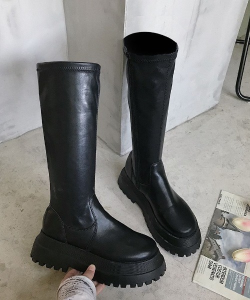 LAC-VERT（ラック・ヴェール）の「厚底ソフトPU ロングブーツ（ブーツ・レディース・ブラック・S/M/L）」の5枚目の写真