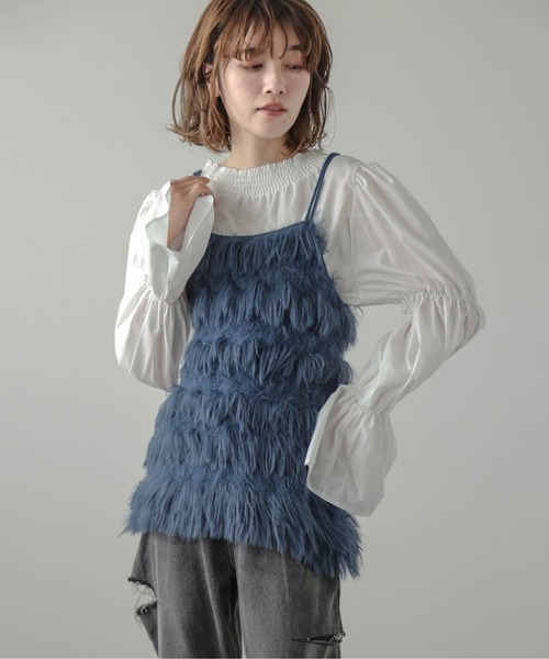 AMELY(エミリー)の「シャギーフリンジニットキャミ(ニット/セーター・レディース・ブラック/ブルー/アイボリー/モカ・フリー)」の16枚目の写真