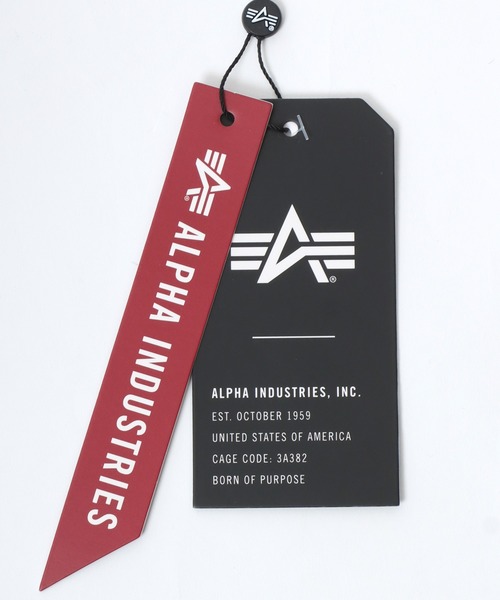 Alpha Industries(アルファインダストリーズ)の「ALPHA INDUSTRIES(アルファ インダストリーズ)B-15 SHORT/クロップド丈ミリタリージャケット(MA-1・レディース・オフホワイト/カーキオリーブ・M/S)」の3枚目の写真