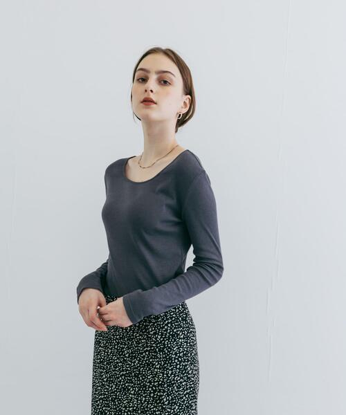 URBAN RESEARCH(アーバンリサーチ)の「『UR TECH』クルーネックロングTシャツ(Tシャツ/カットソー・レディース・ブラック/ホワイト/チャコールグレー・FREE)」の10枚目の写真