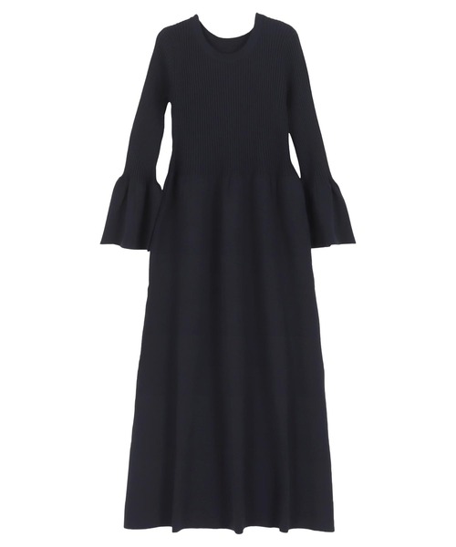 ビジュー付き黒フレアスリーブドレス ビジュー付き黒フレアスリーブドレス