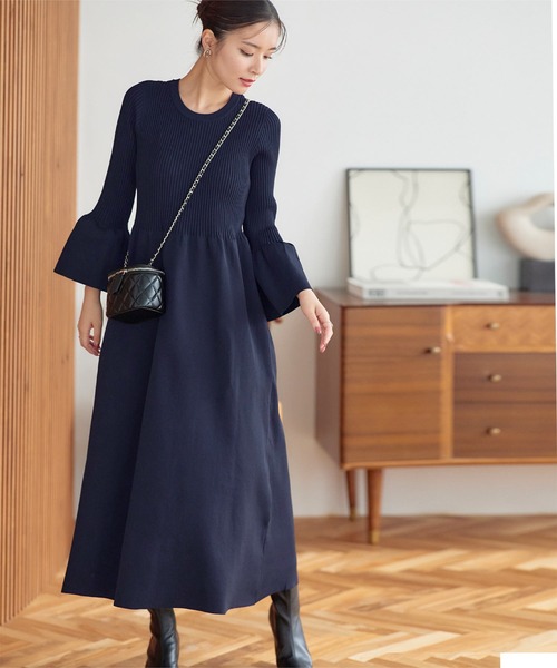 マルティニーク　ネイビー フレアスリーブ ニットワンピース セール】フレアスリーブニットワンピース（ワンピース）｜KOBE LETTUCE