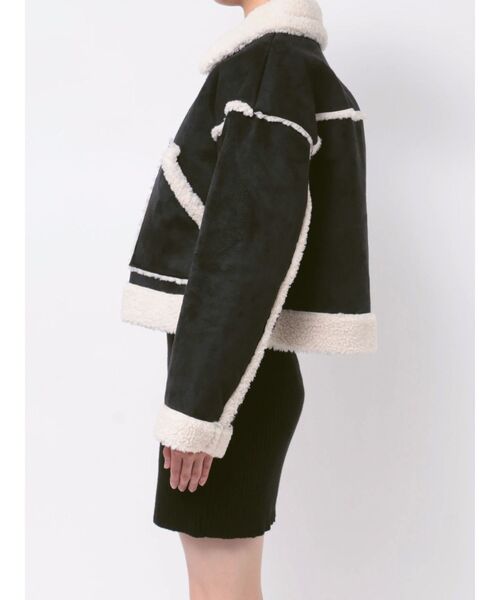 EMODA / ショートフェイクムートンブルゾン/FREE/フェイクレザー/BLK/無地/042360230401-01 セール】ショートフェイクムートンブルゾン（ブルゾン）｜EMODA