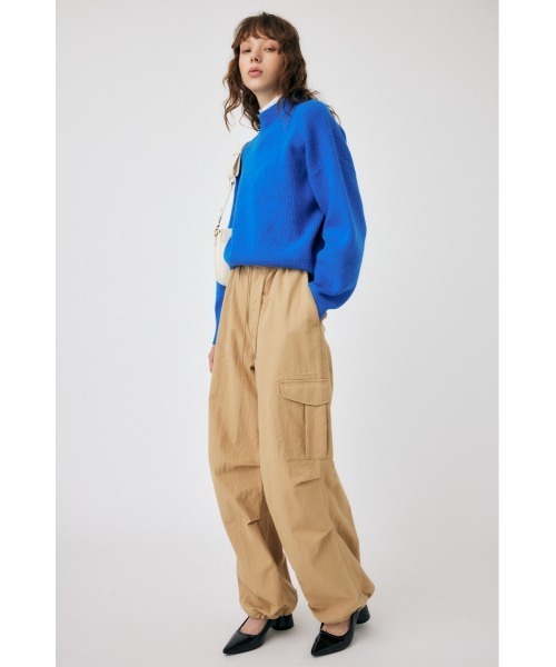 MOUSSY（マウジー）の「MOCK NECK COMPACT ニット（ニット/セーター・レディース・ピンク/ダークネイビー/ブルー/ホワイト・FREE）」の6枚目の写真