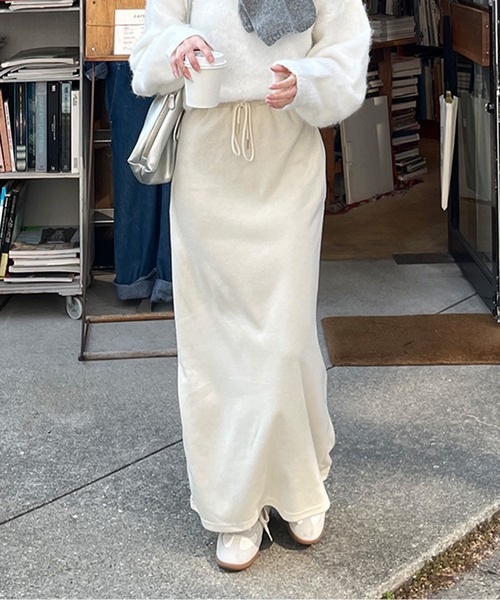 LE MORE（リモア）の「スウェットライクペンシルスカート（スカート・レディース・アイボリー/ブラック・FREE）」の2枚目の写真