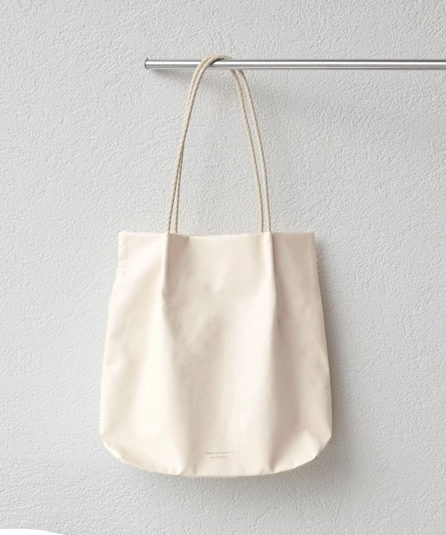 ROPE' PICNIC（ロペピクニック）の「【累計43,000点突破】A4対応・新色追加/洗えるメッシュハンドルトートバッグ（トートバッグ・レディース・イエロー系その他/ブルー/シルバー/ブラック/ピンク系その他2/キナリ/ベージュ/ピンク/ラベンダー/ピンク系その他/ブルー系その他4/レッド/グレー/ゴールド/ブラウン系その他2・FREE）」の2枚目の写真